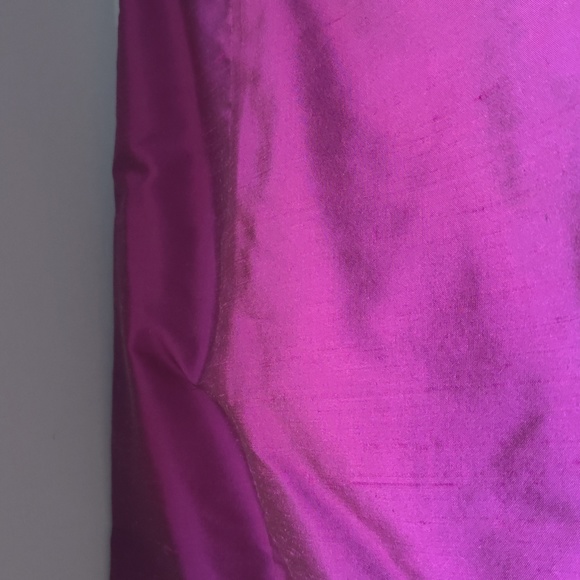 Silk iridescent purple dress with large bow - Picture 5 of 5